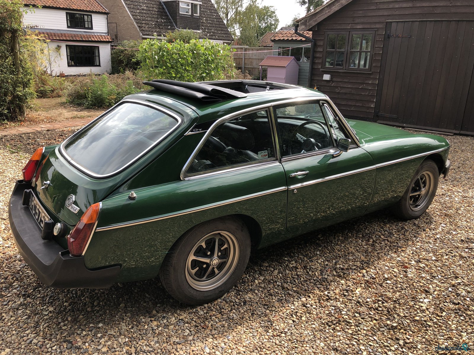 1978' MG B Gt photo #1