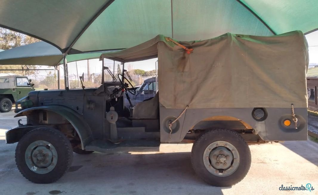 1943' Dodge Brothers photo #4