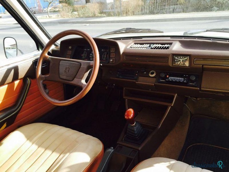 1979' Peugeot 504 2.0 photo #4