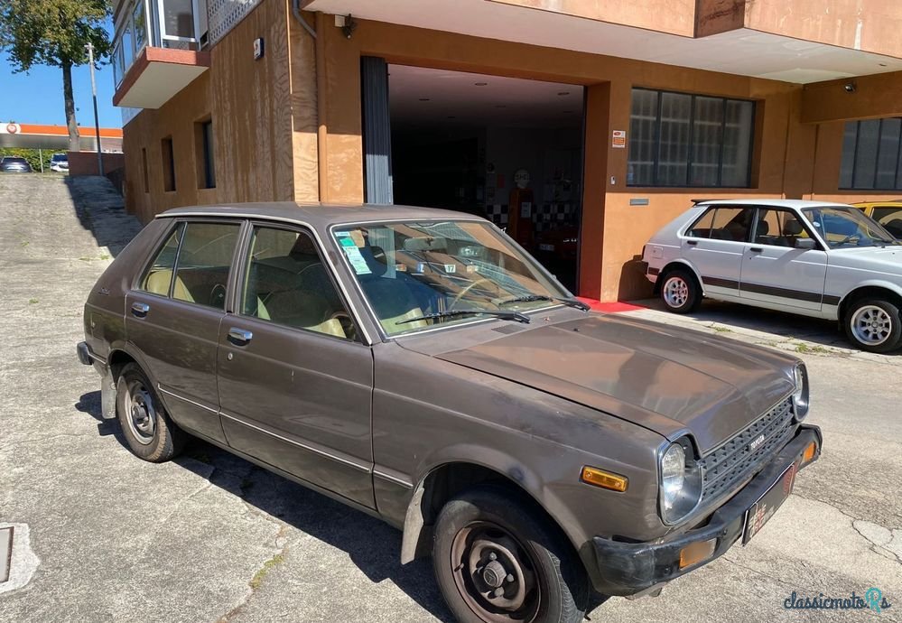 1980' Toyota Starlet photo #3