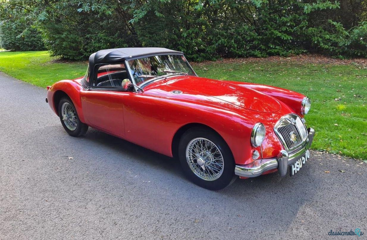 1957' MG Roadster photo #3