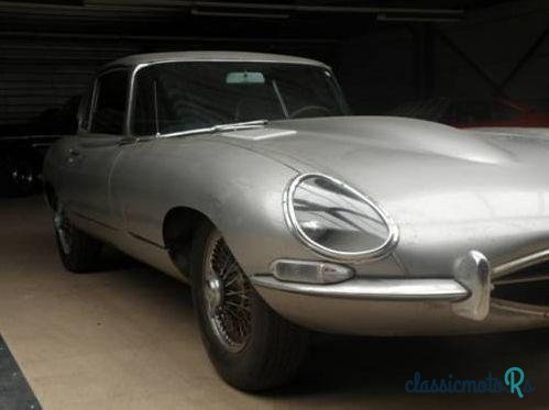 1967' Jaguar E Type E-Type S1 2+2 Coupe photo #4
