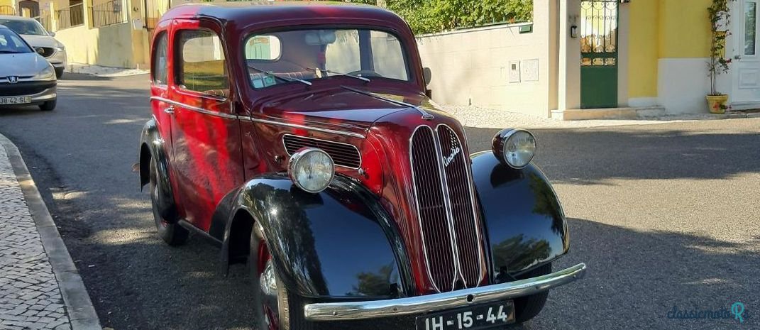 1949' Ford Anglia photo #2