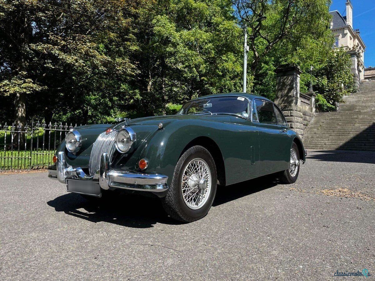 1984' Jaguar Mark I photo #1