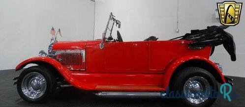 1927' Ford Model T Touring photo #3