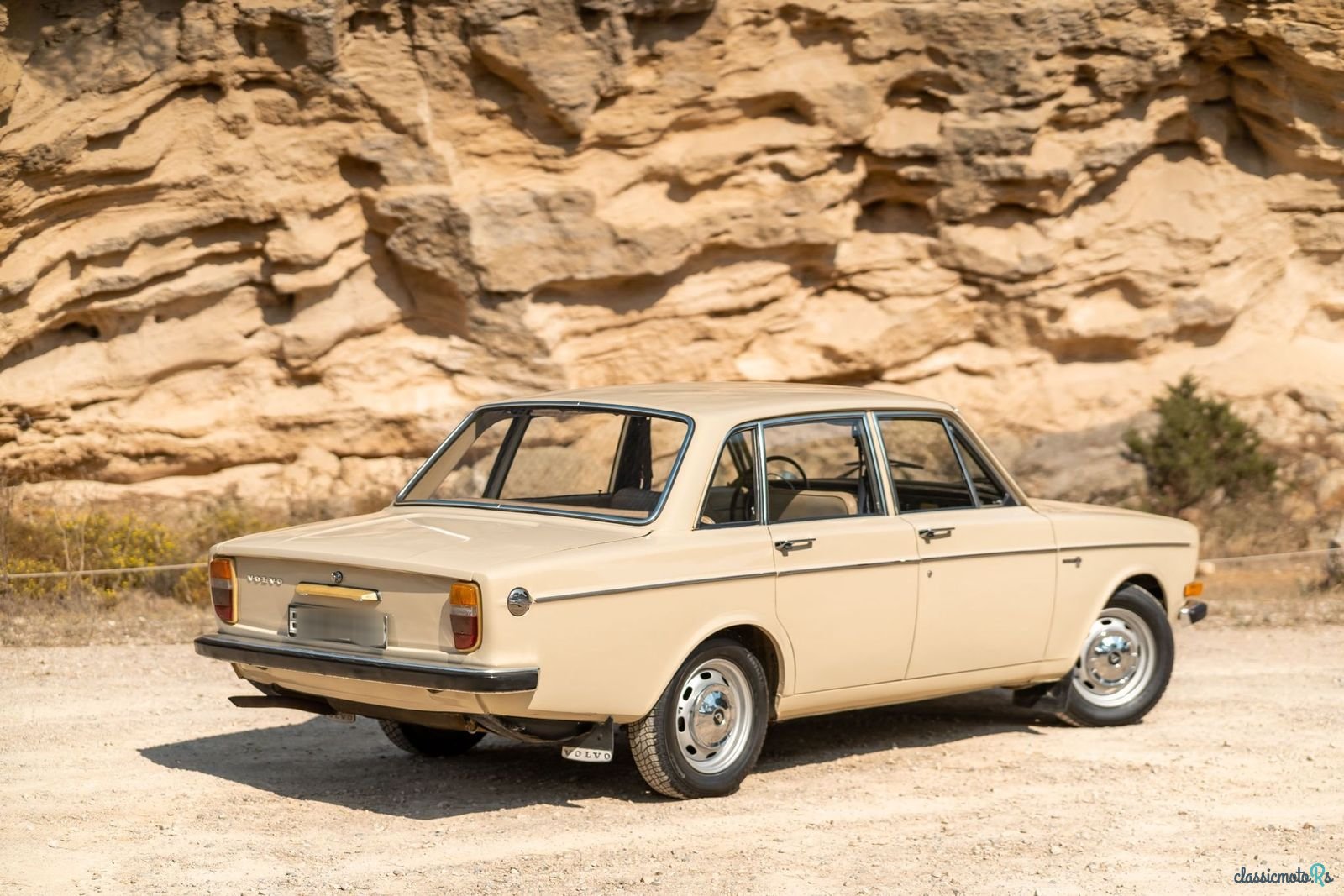 1969' Volvo 144 For Sale. Portugal