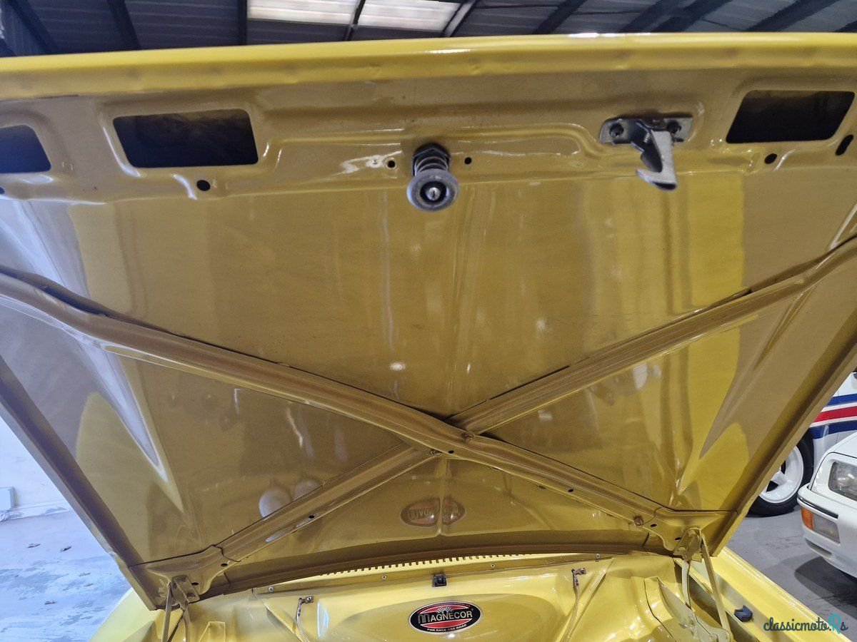 1974' Ford Escort photo #5