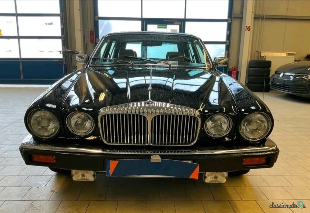 1980' Jaguar Daimler photo #3