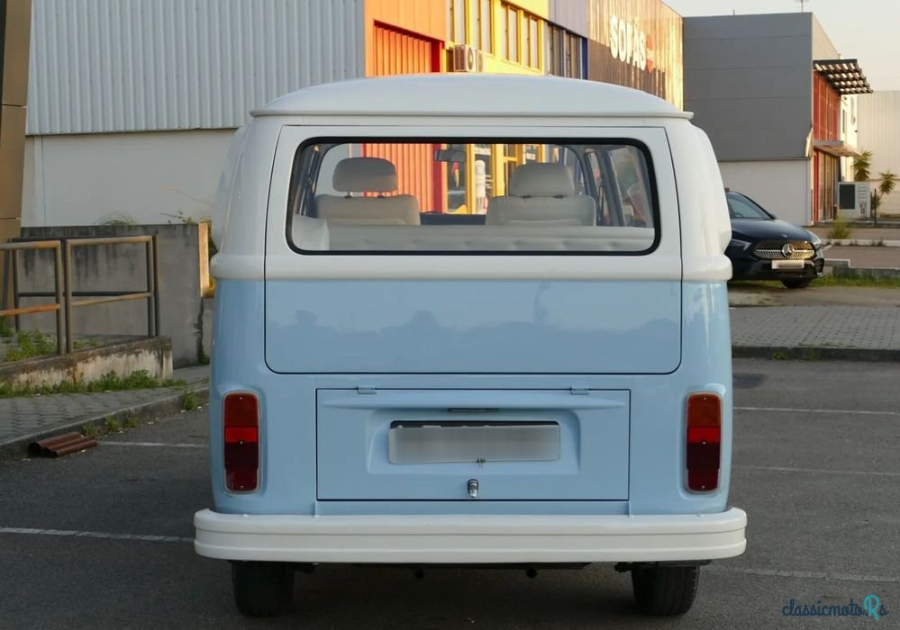 1971' Volkswagen Type 2 photo #5