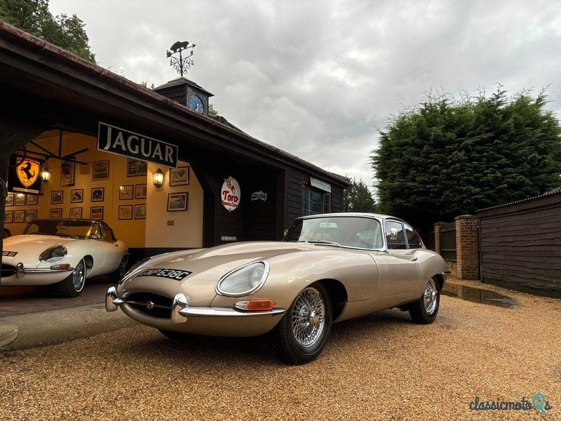 1965' Jaguar E-Type photo #3