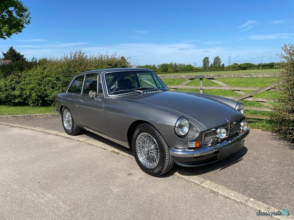 1970' MG MGB photo #1