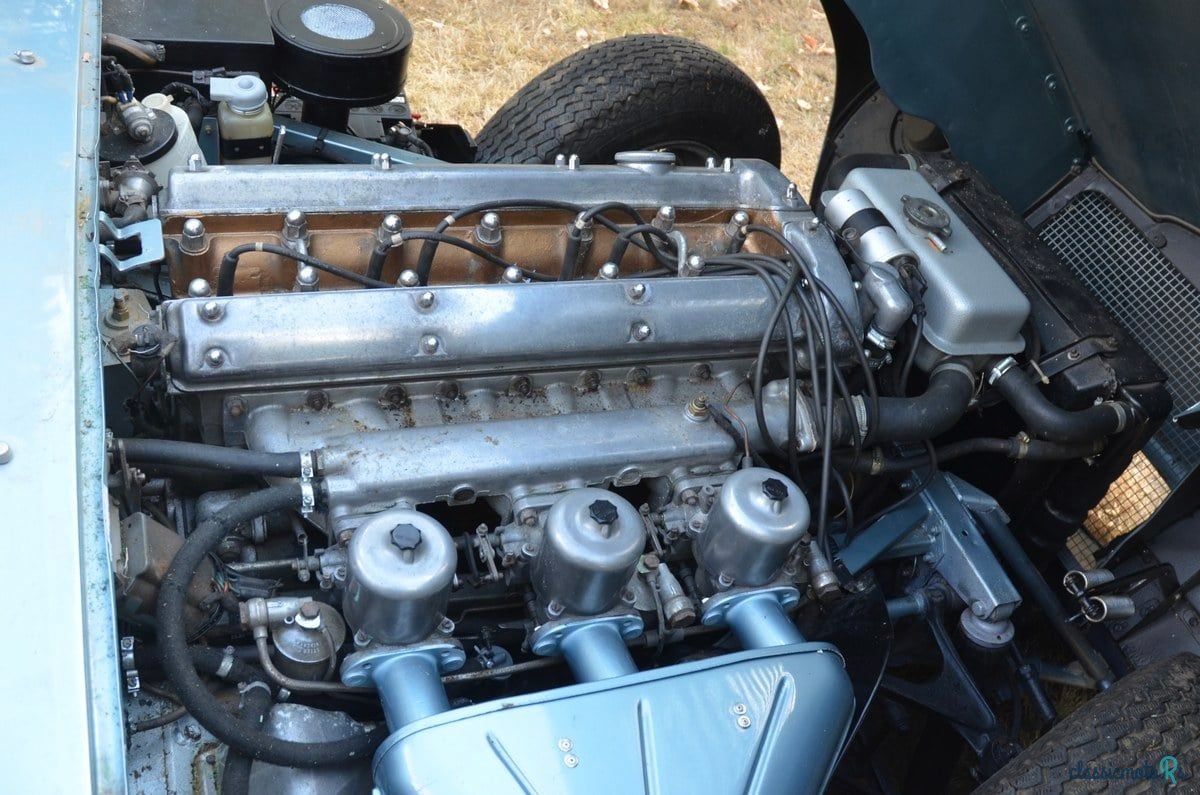 1966' Jaguar E-Type photo #3