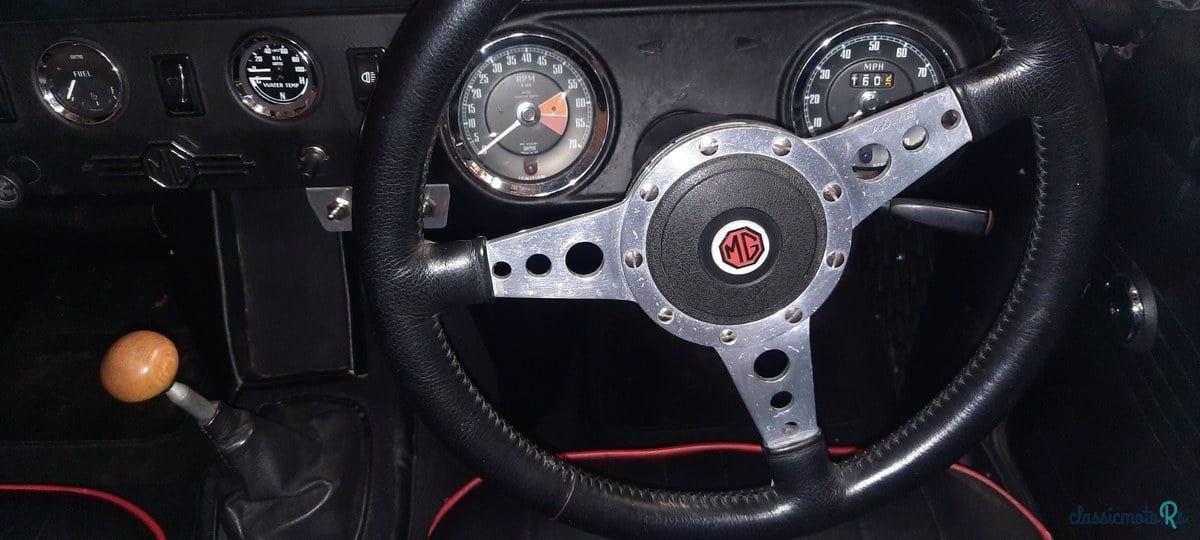 1972' MG Midget photo #5
