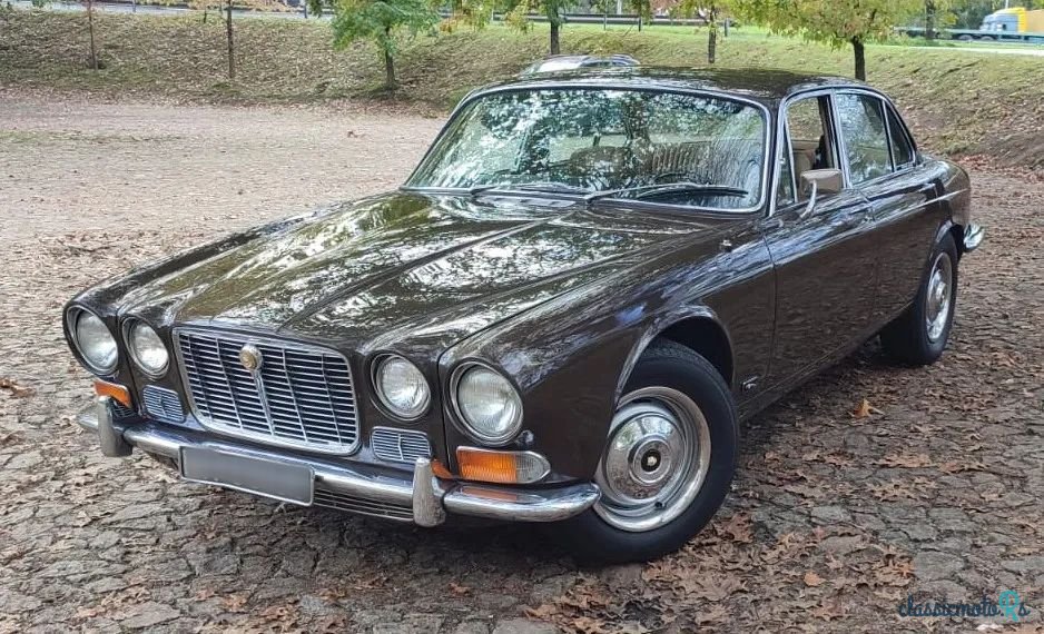 1972' Jaguar XJ photo #4