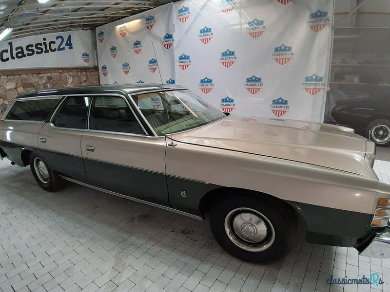 1976' Ford Country Squire photo #1