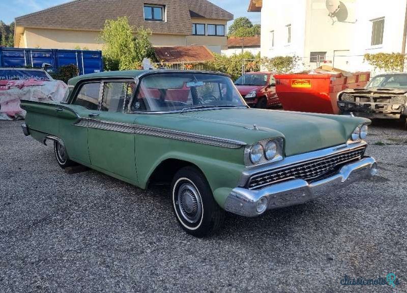 1959' Ford Fairlane photo #3