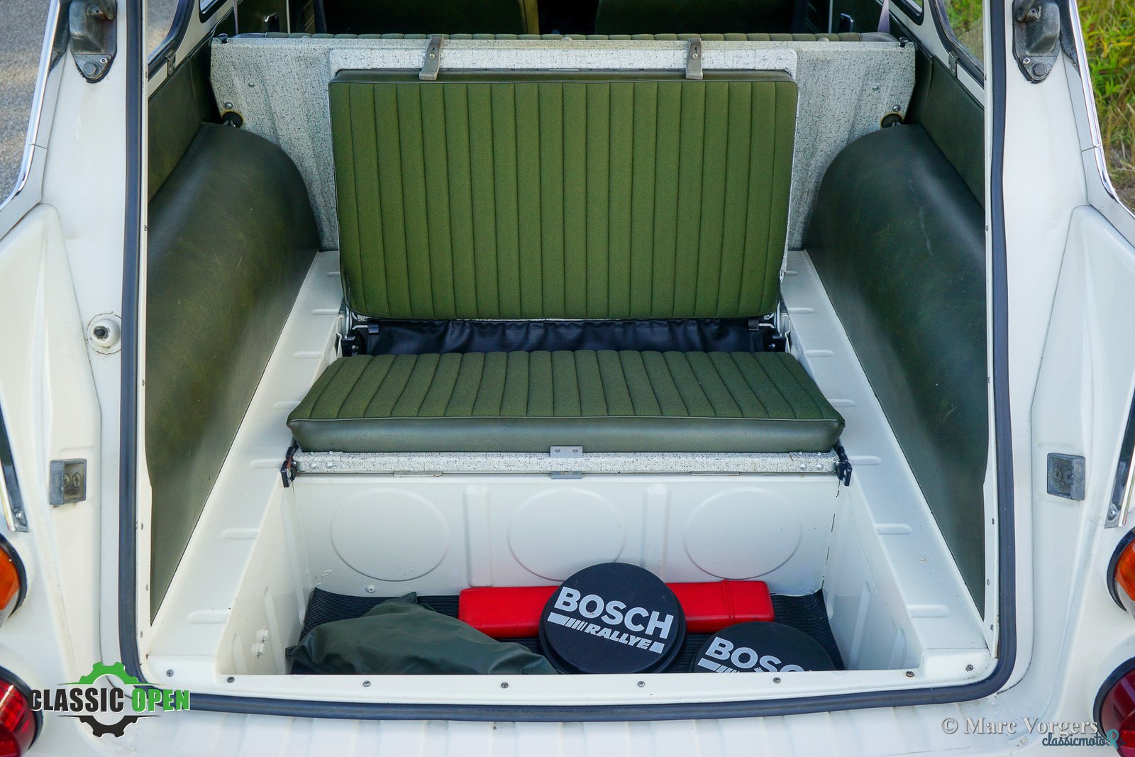 1972' Saab 95 V4 photo #7