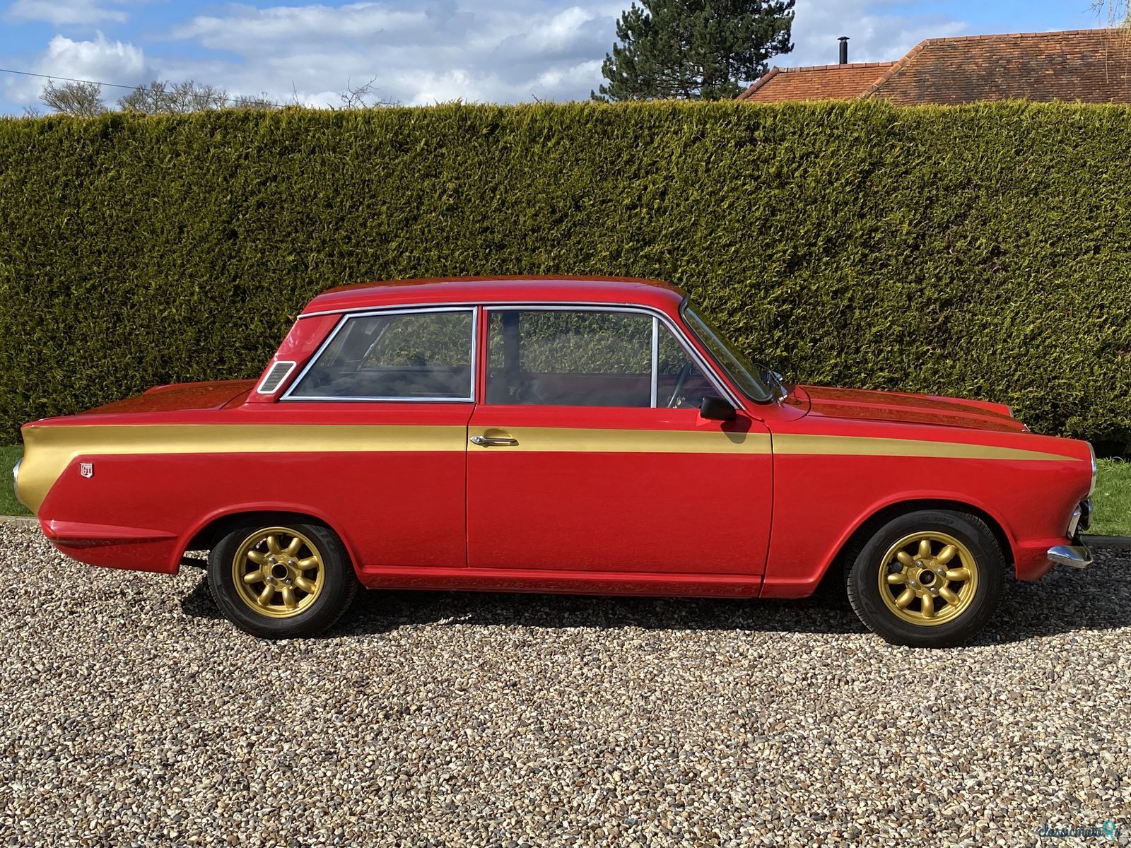 1967' Ford Cortina photo #3