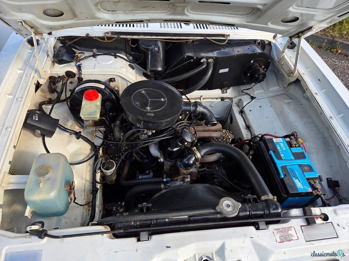 1982' Ford Cortina photo #6