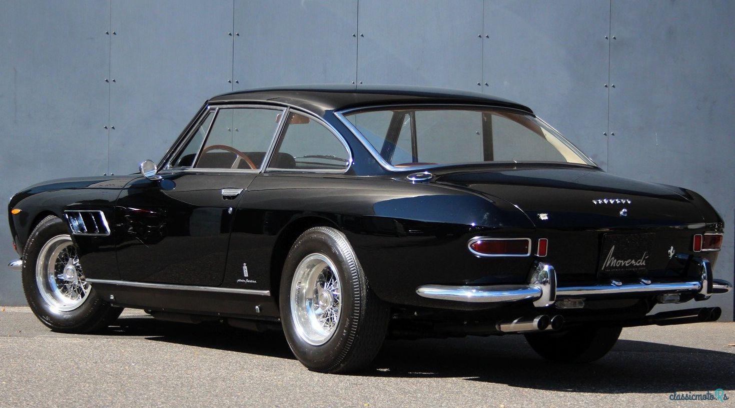 1967' Ferrari 330 photo #3