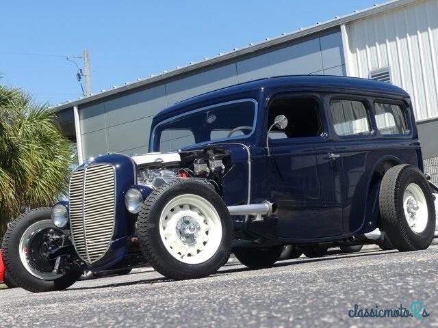 1935' Ford Sedan Delivery photo #1