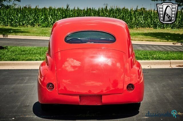 1947' Ford photo #5