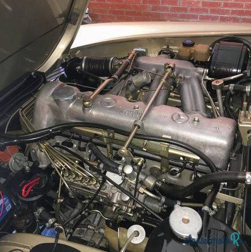 1965' Mercedes-Benz 230 Sl photo #2