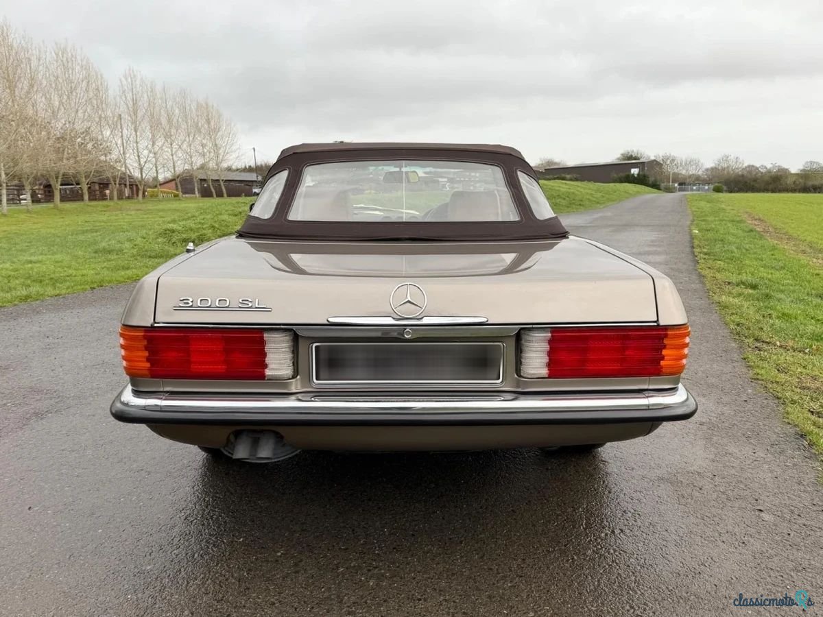 1988' Mercedes-Benz Sl Class photo #5