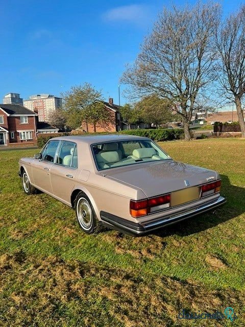 1990' Rolls-Royce Silver Spirit photo #2