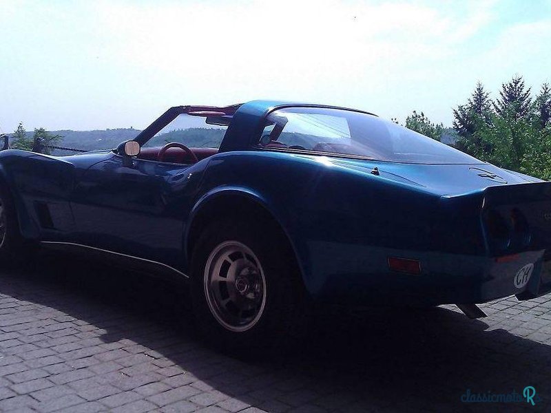 1980' Chevrolet Corvette photo #3