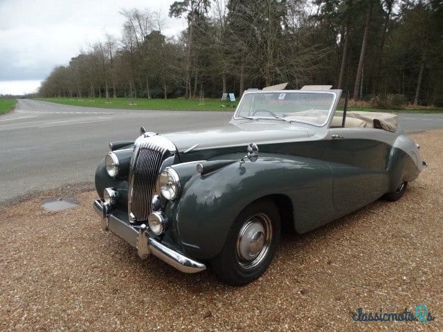 1952' Daimler DB18 photo #3