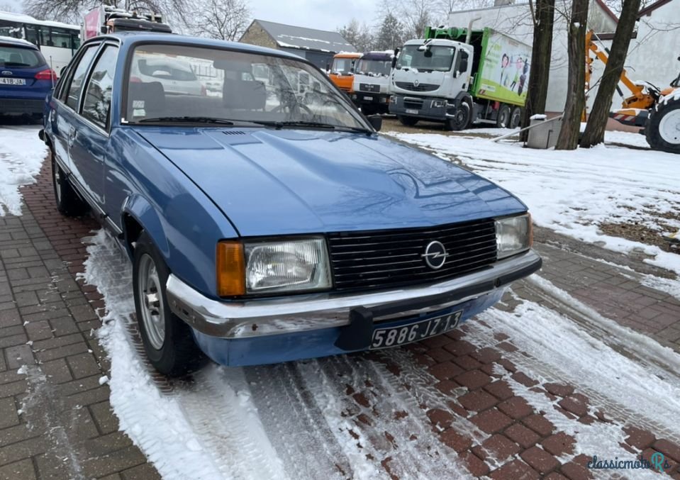 1977' Opel Rekord photo #3