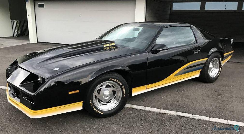 1984' Chevrolet Camaro photo #2