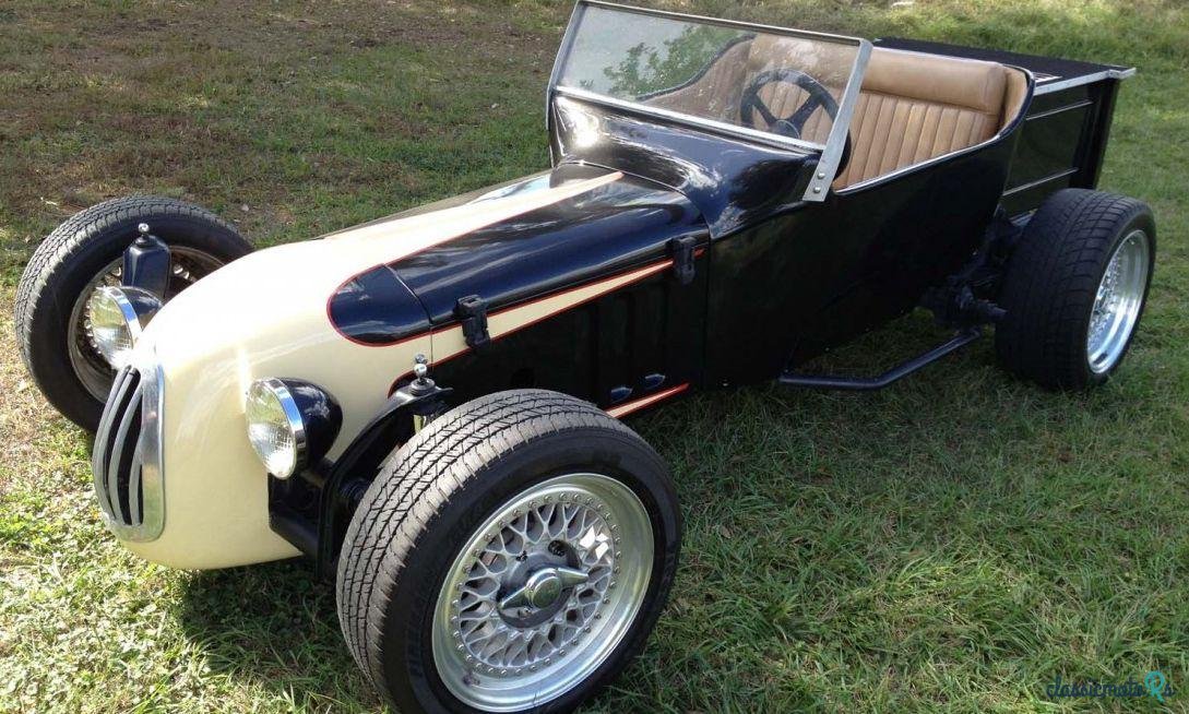 1923' Ford photo #3