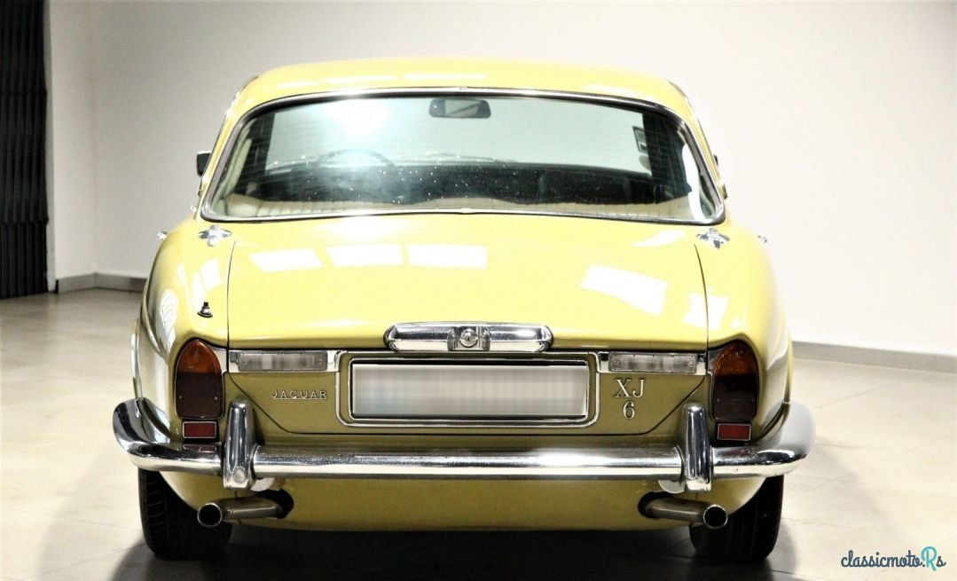 1974' Jaguar XJ photo #5