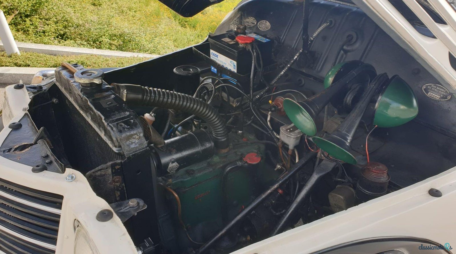 1946' Renault Juvaquatre photo #3