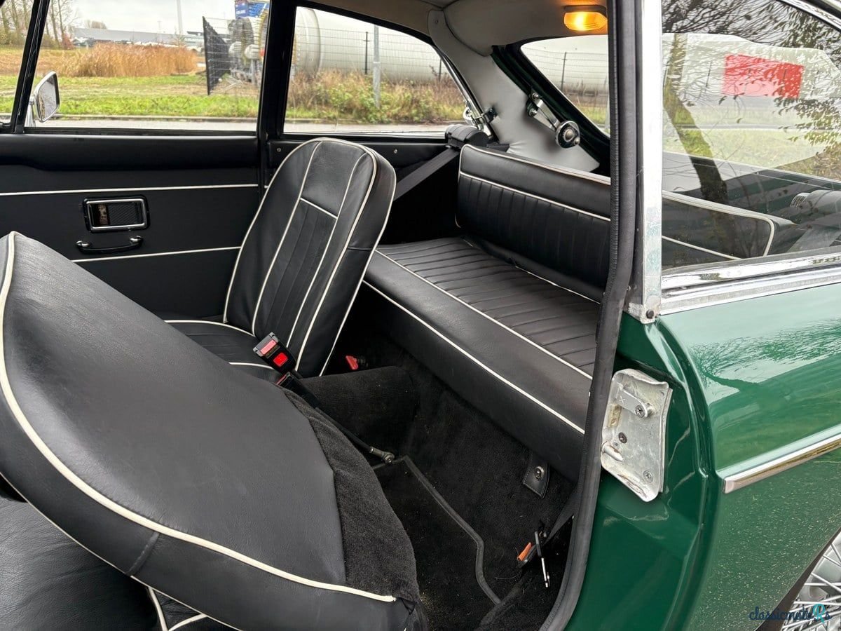 1968' MG MGC photo #5