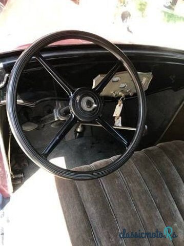 1929' Ford photo #2