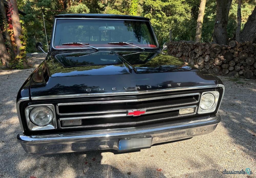 1968' Chevrolet C-10 photo #1