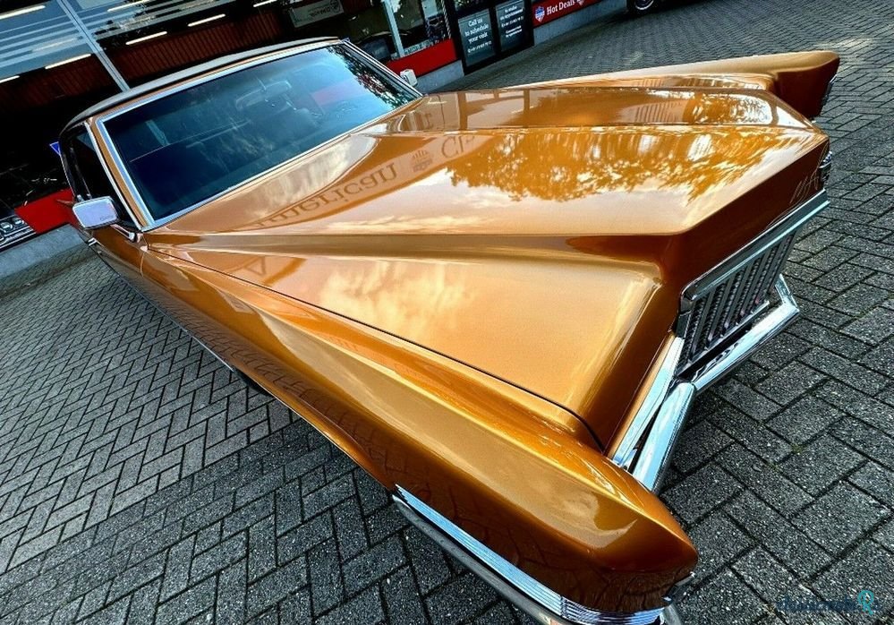1970' Cadillac Deville photo #2