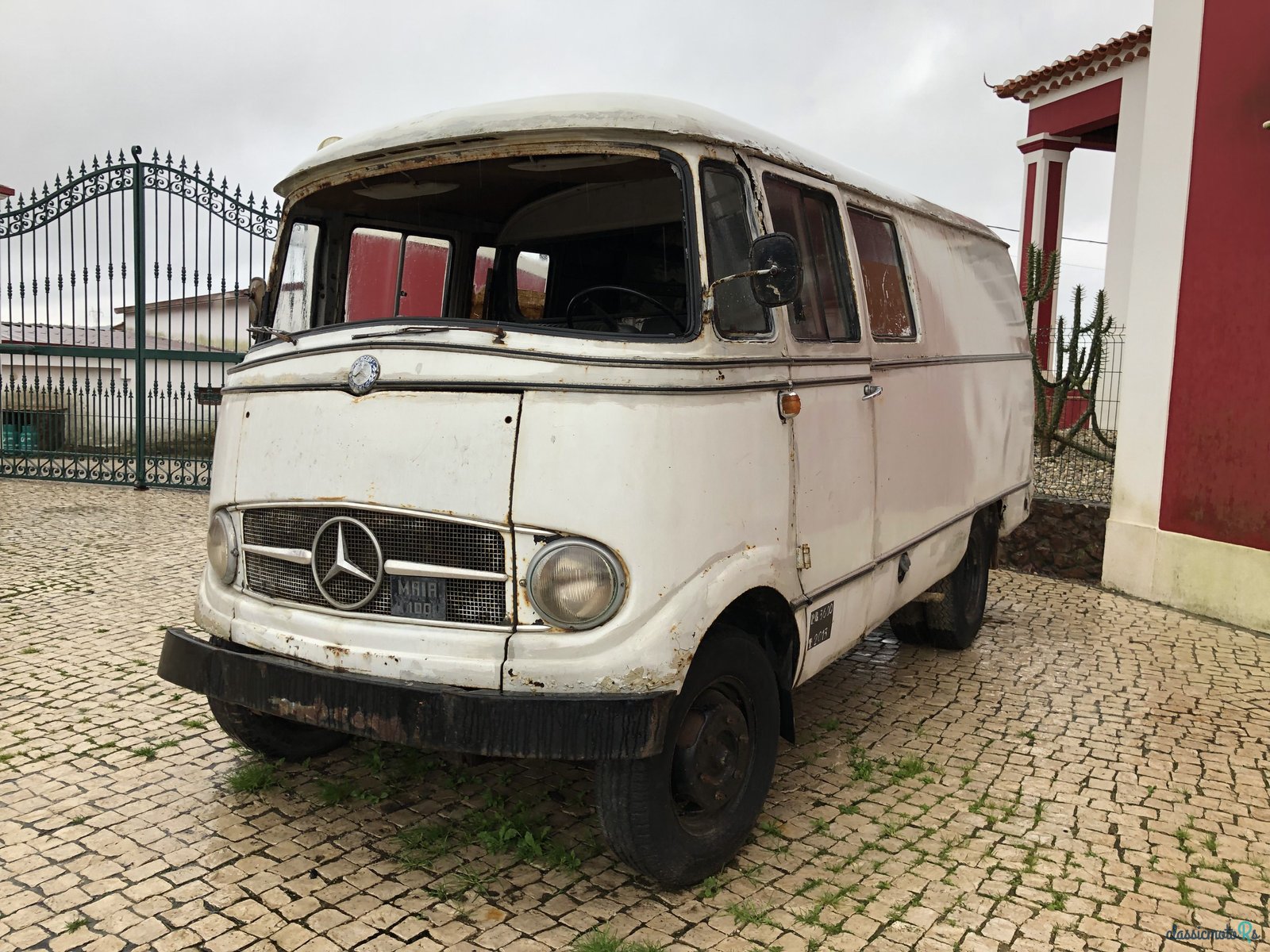 1963' Mercedes-Benz L319 L 319 O D photo #1