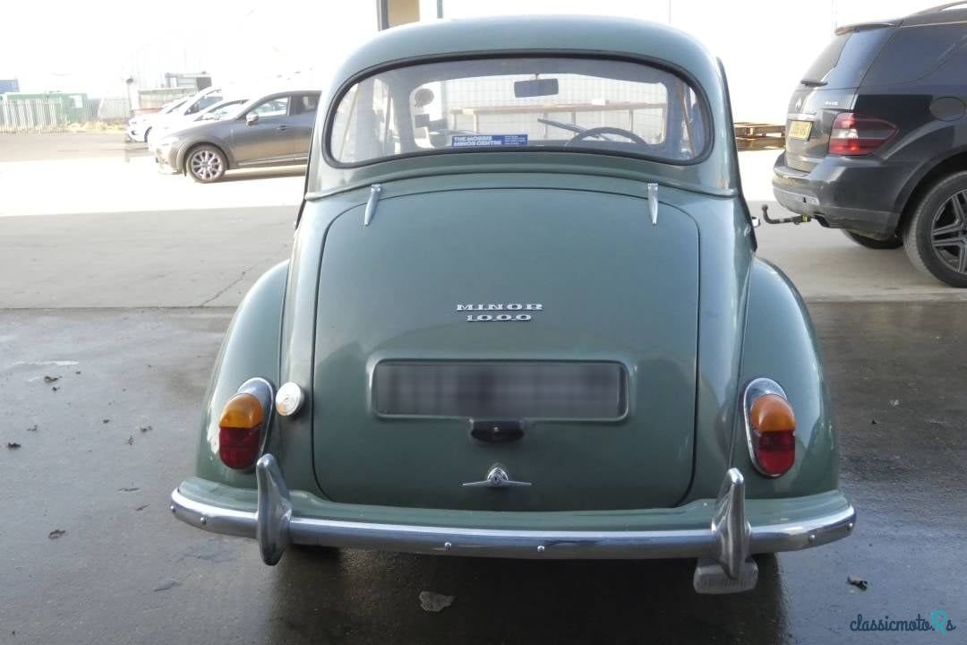 1970' Morris Minor photo #2