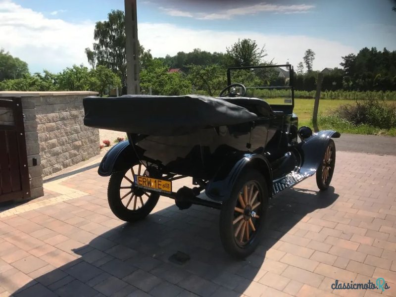 1925' Ford photo #3