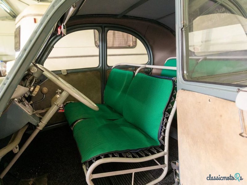 1961' Citroen 2CV photo #6