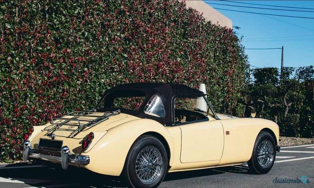 1958' MG MGA photo #5