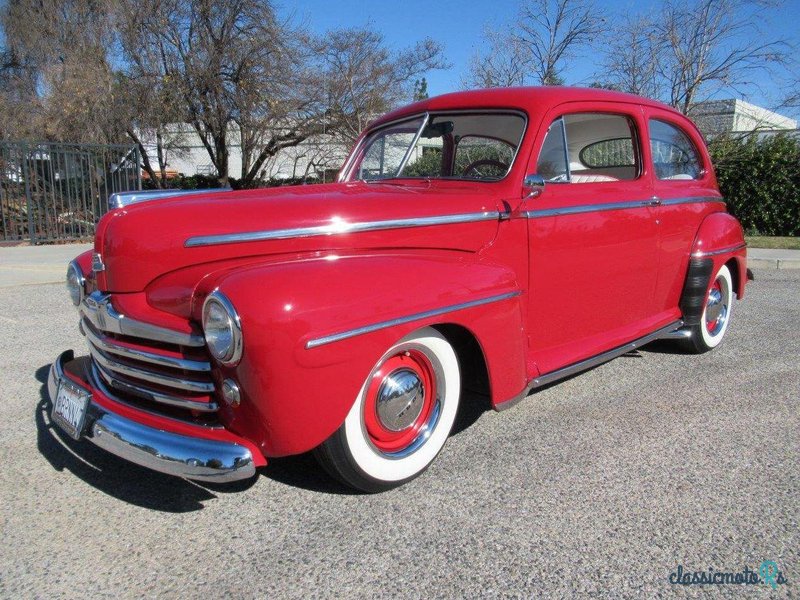 1947' Ford Deluxe Super Deluxe photo #2