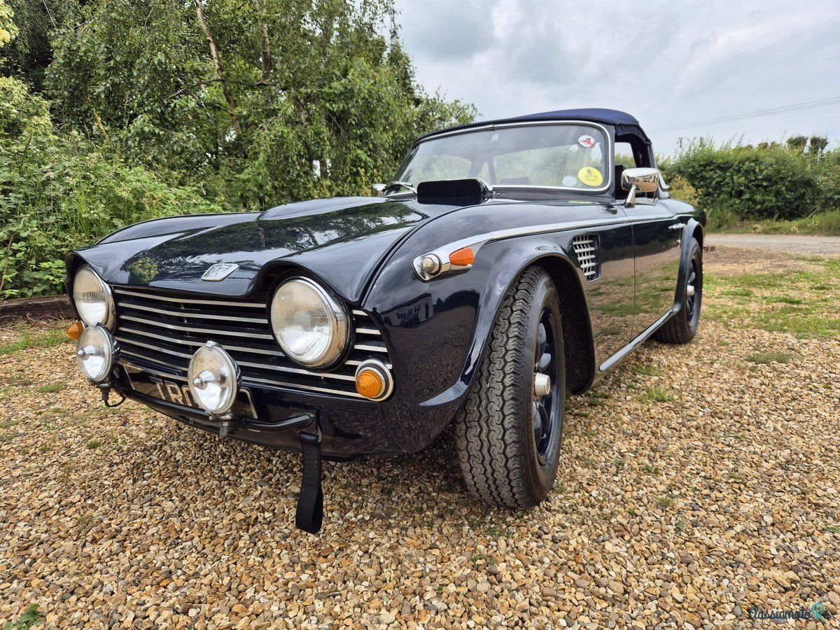 1968' Triumph TR5 photo #1