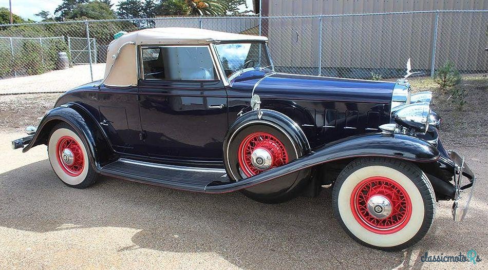 1932' Cadillac 355B Convertible Sedan photo #3
