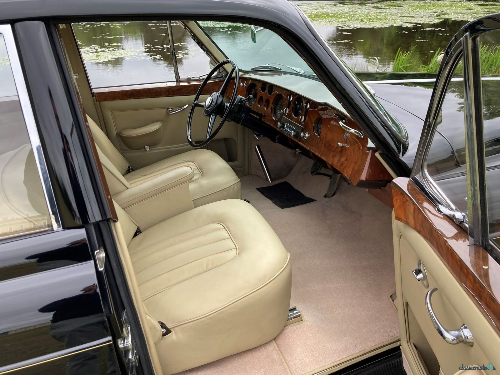 1960' Bentley S2 Continental photo #4