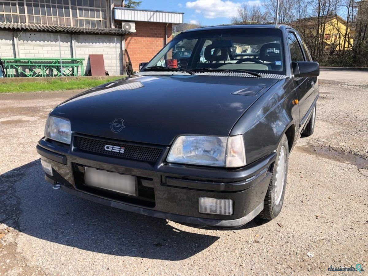 1989' Opel Kadett photo #1